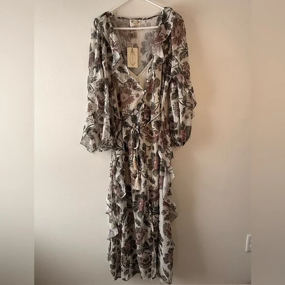 Joyfolie Floral Maxi Dress in Purple and Green - Picture 4 of 7